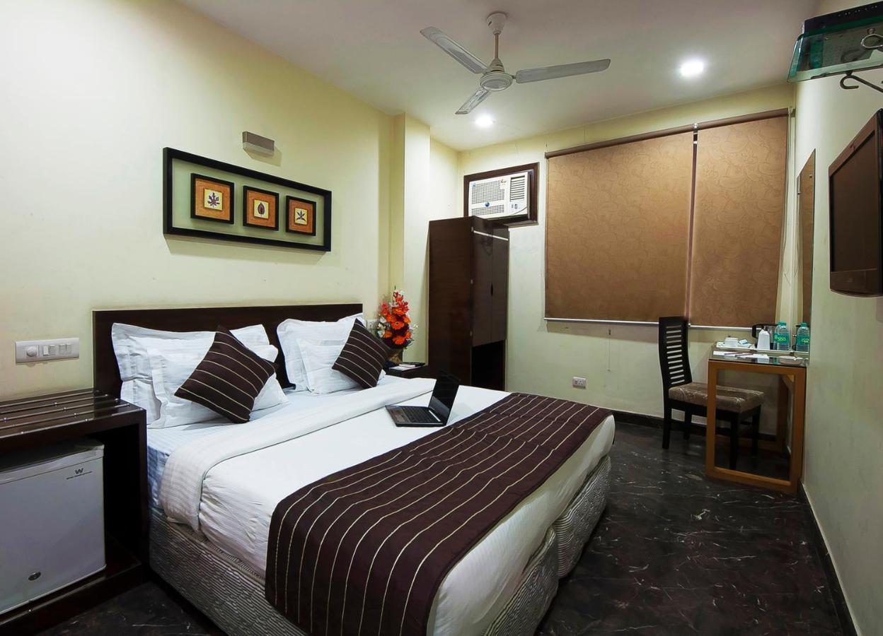 Hotel Metropolitan Delhi  Exterior photo