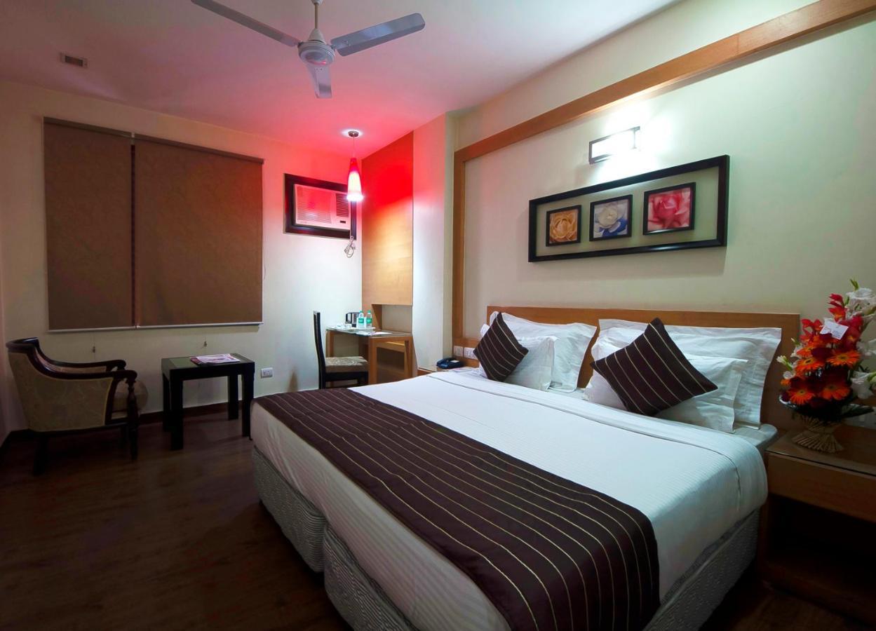 Hotel Metropolitan Delhi  Exterior photo